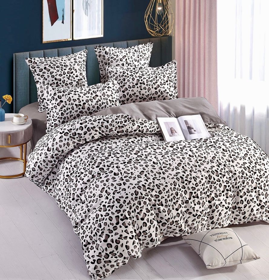Set Lenjerie de Pat din Bumbac Tip Finet, Fără Elastic – 6 Piese – Leopard Alb