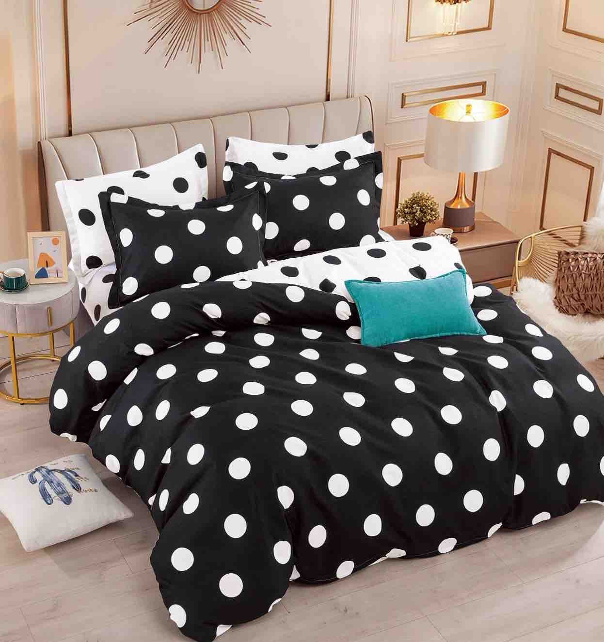 Set Lenjerie de Pat din Bumbac Tip Finet, Fără Elastic – 6 Piese – Buline Albe