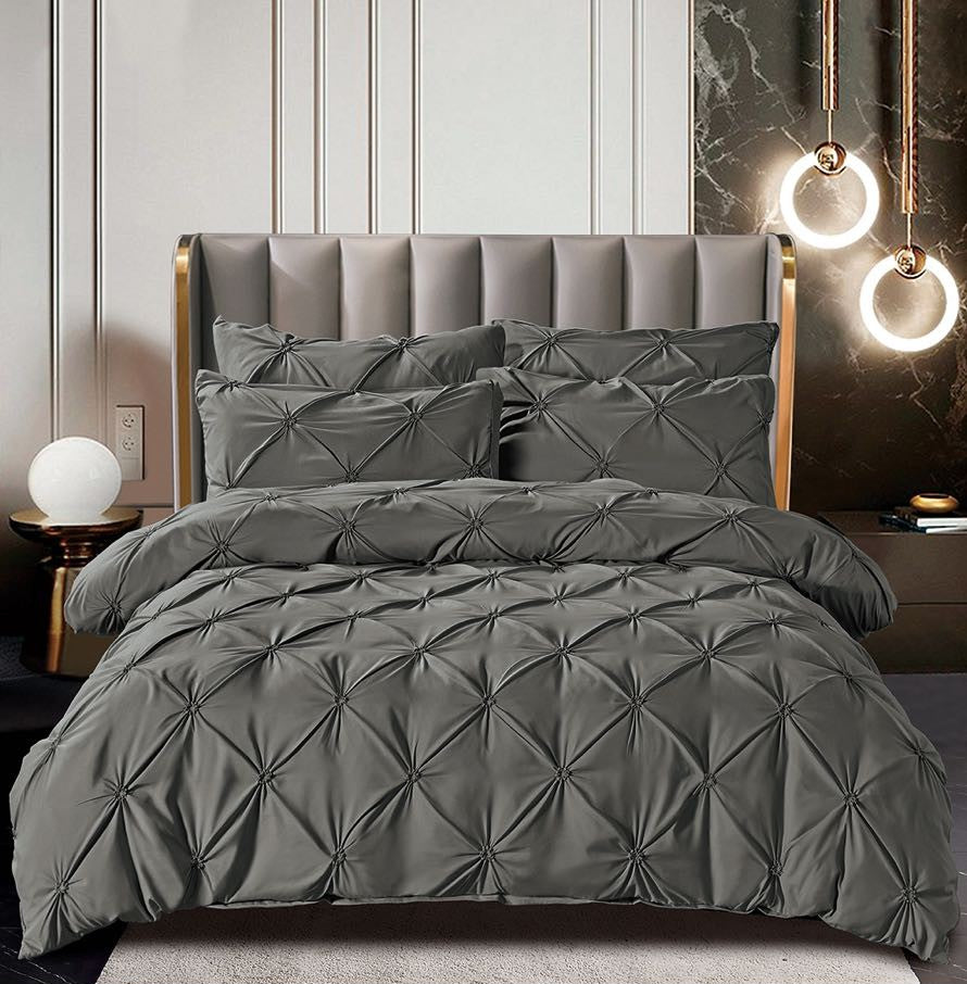 Set Lenjerie de Pat Finet 6 Piese cu Cearșaf Elastic 160×200 cm – Pliuri Brodate