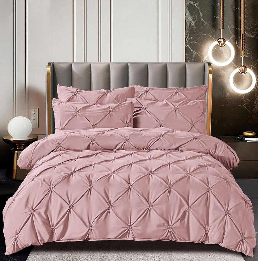 Set Lenjerie de Pat Finet 6 Piese cu Cearșaf Elastic 160×200 cm – Pliuri Brodate