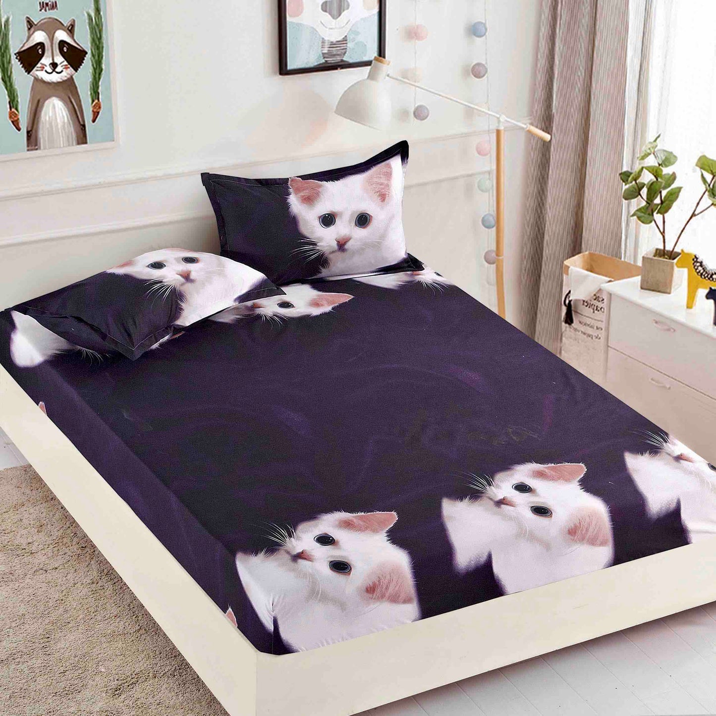 Husă de Pat cu Elastic din Finet + 2 Fețe de Pernă – Set 3 Piese, 180x200 cm – Pisicuța Albă